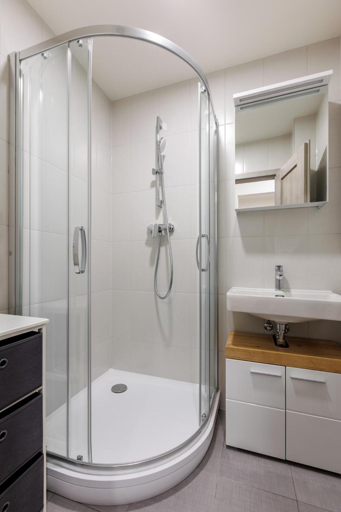 2 Bedrooms With Kitchen Near The Subway Apartamento *
